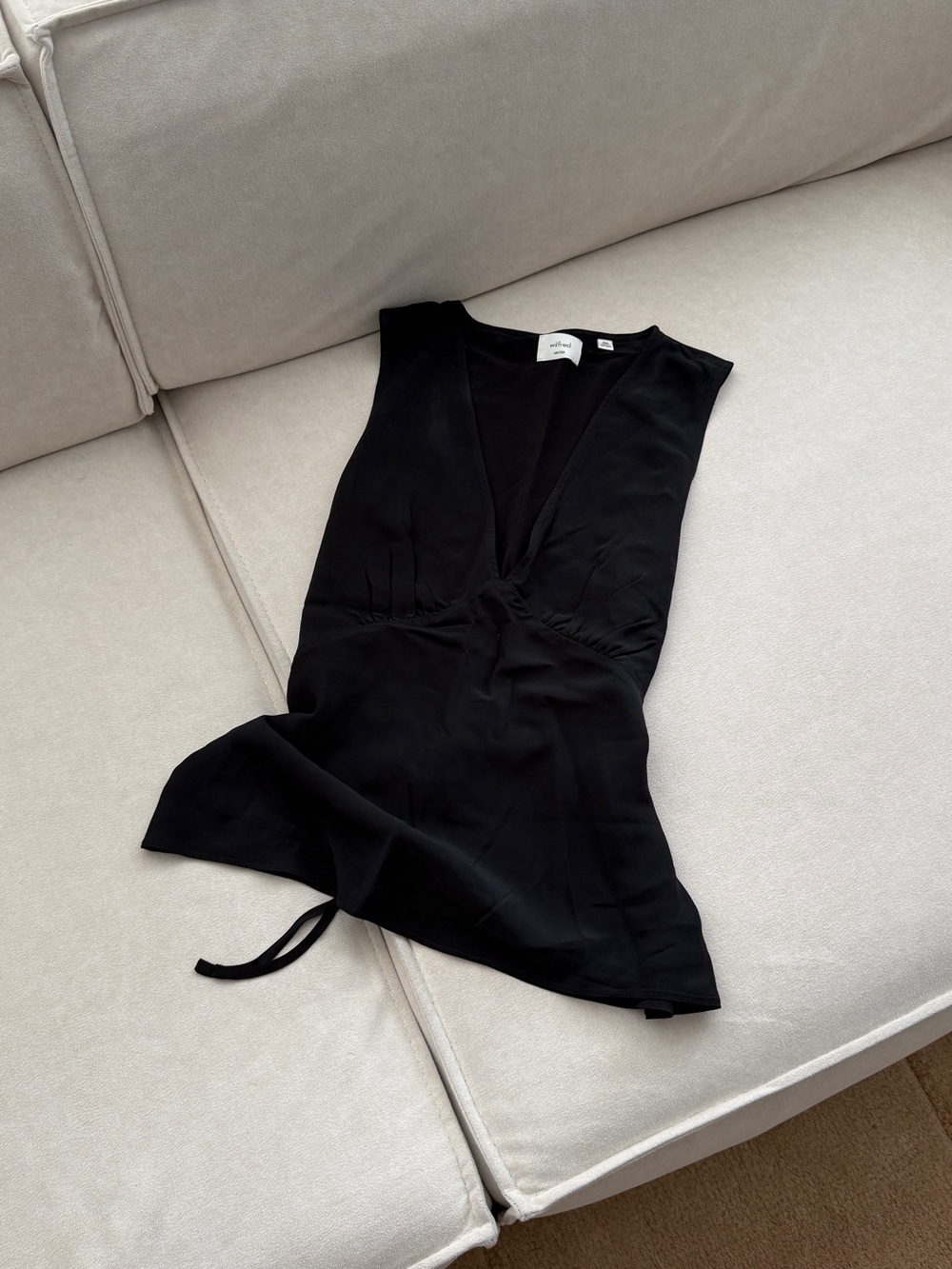 aritzia novelist top